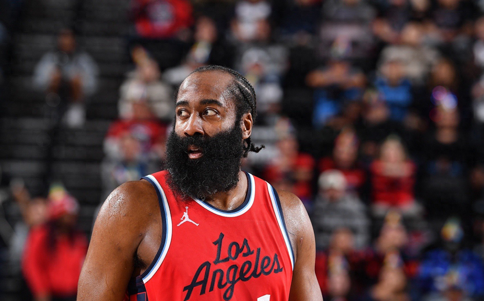 爱游戏注册-快船带队取胜！，Scout重要时刻重返赛场比赛高潮迭起(快船被掘金淘汰原因)