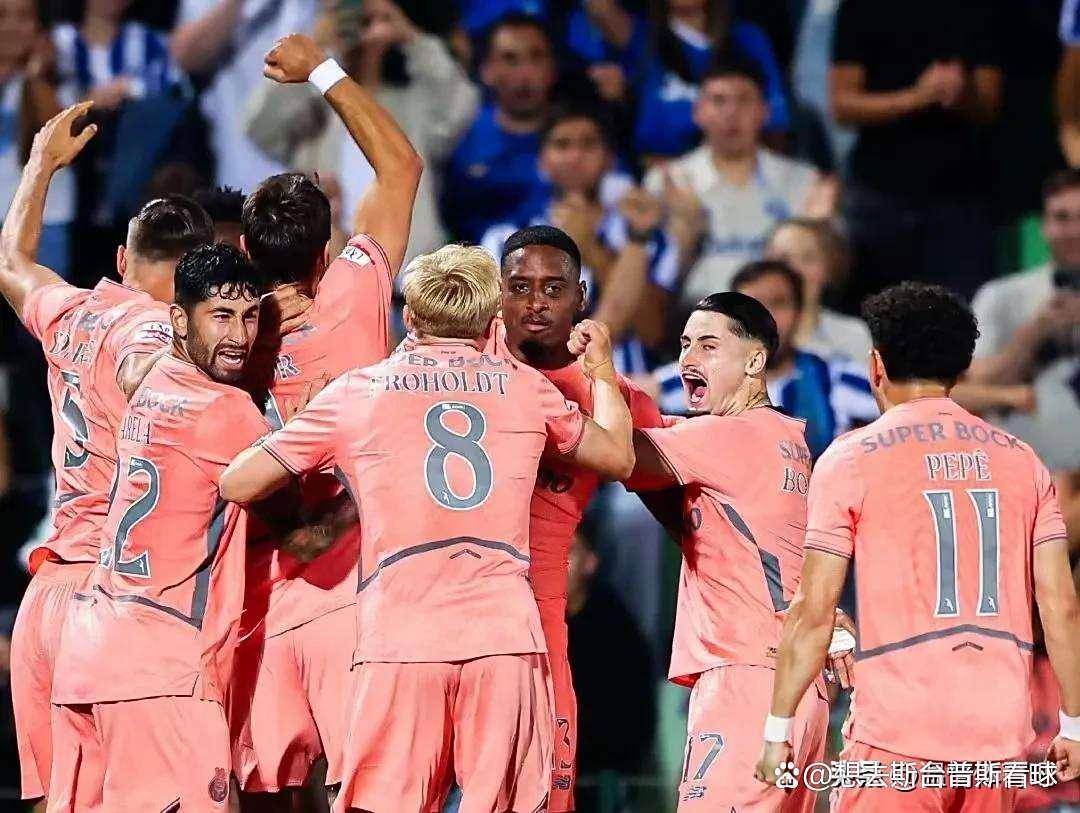 爱游戏官网-风云突变！托特纳姆冲刺阶段门线救险，葡超版图或变，赛场秩序良好，资深球员宣示担当(托特纳姆热刺vs曼彻斯特联)